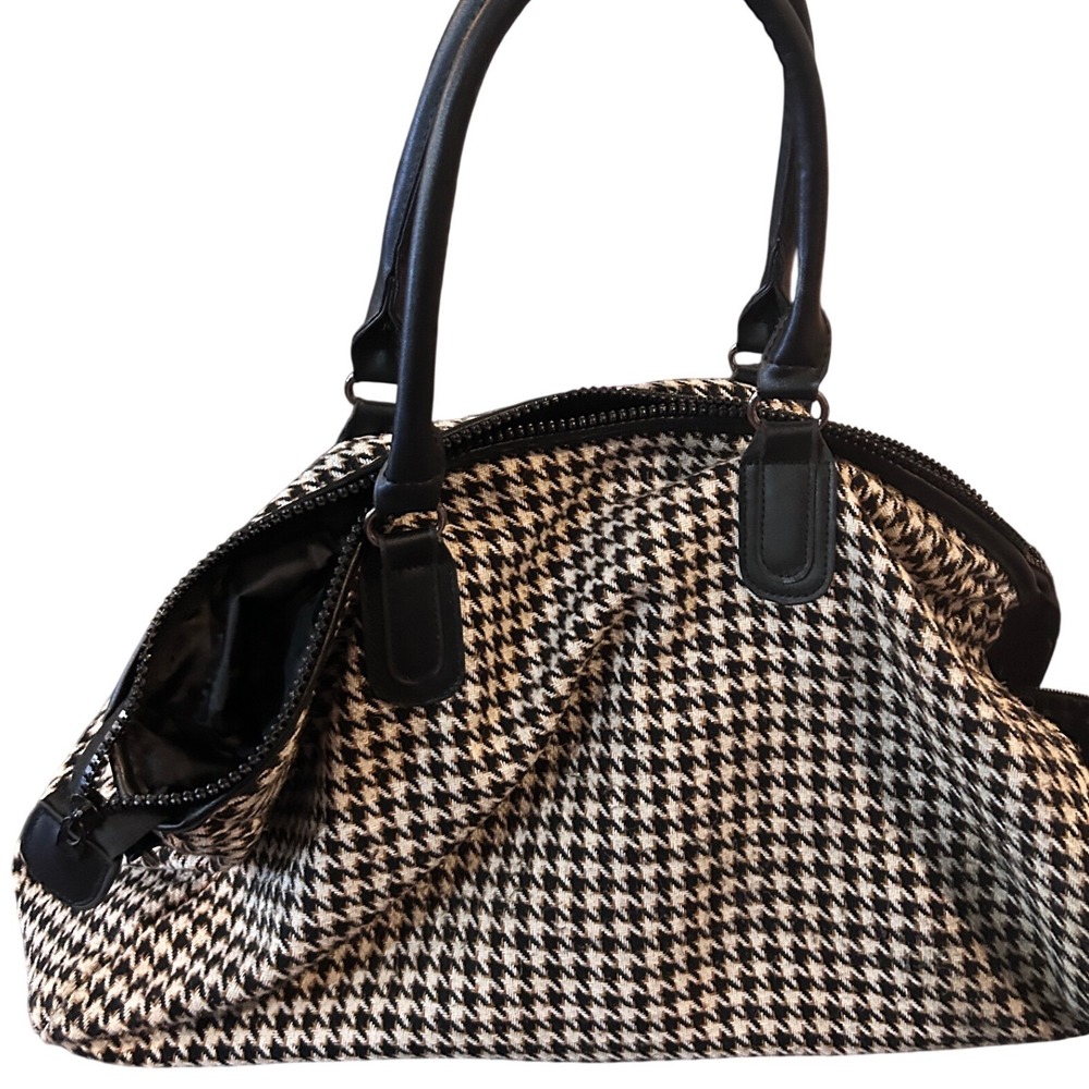 Weekender Satchel Bag Womens Large Black White Excellent Triple‎ Zip